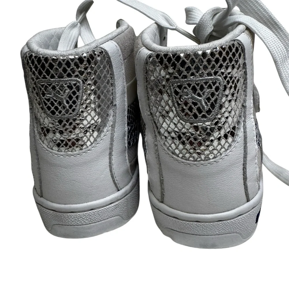 PUMA HI-TOP THE KEY WHITE SURF THE WEB BLUE WHITE WOMENS SNEAKERS SIZE 7.5 NWOT